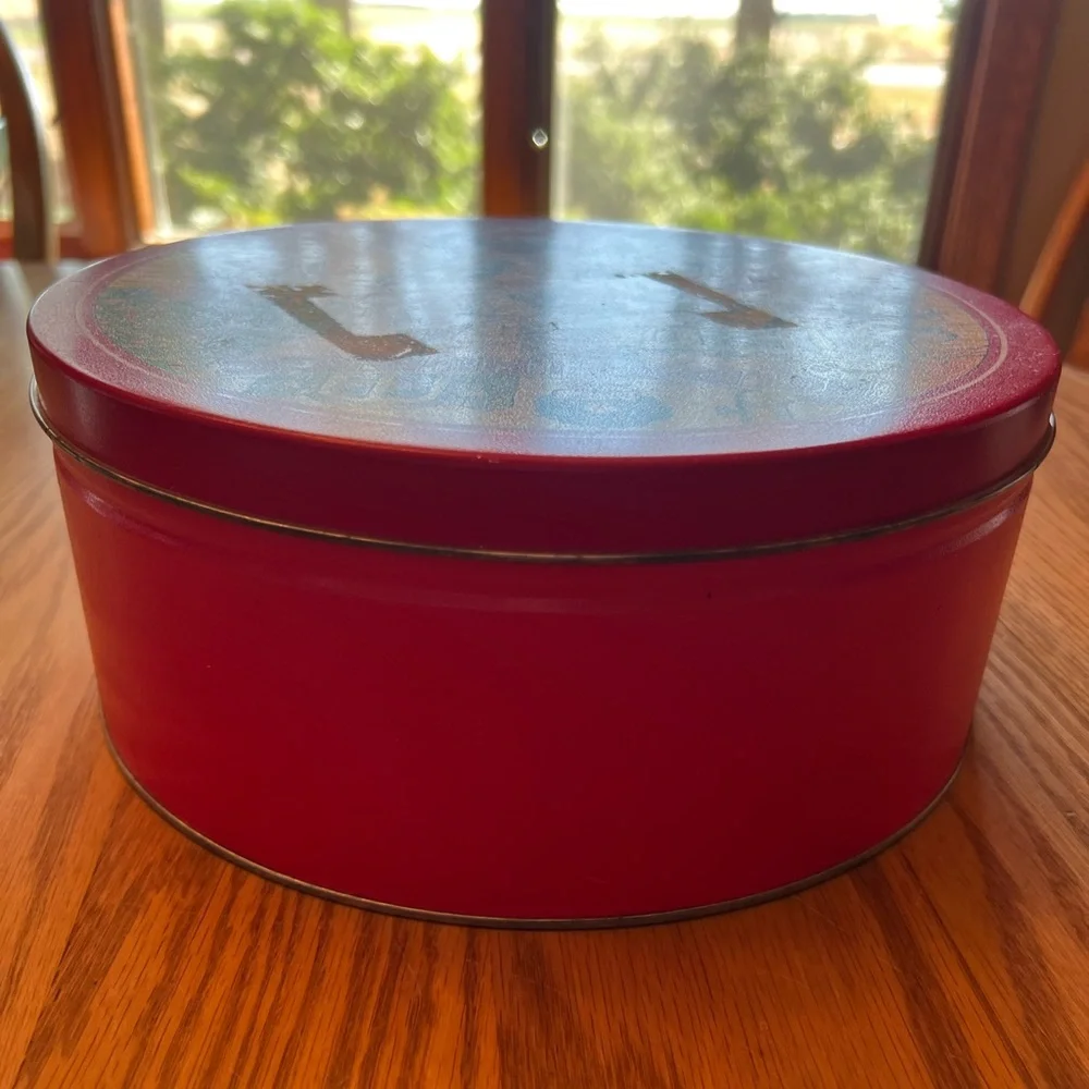 Vintage Keebler Christmas Metal Cookie Tin